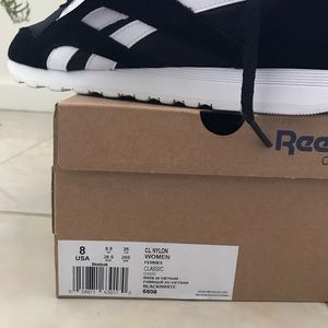 Reebok Shoes - WOMENS CLASSIC REEBOKS Reebok Shoes - WOMENS CLASSIC REEBOKS